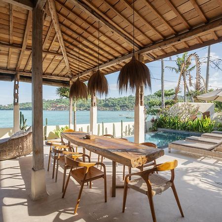 Sunset House Ceningan, 10 Person Beachview Private Villa Lembongan Exterior photo