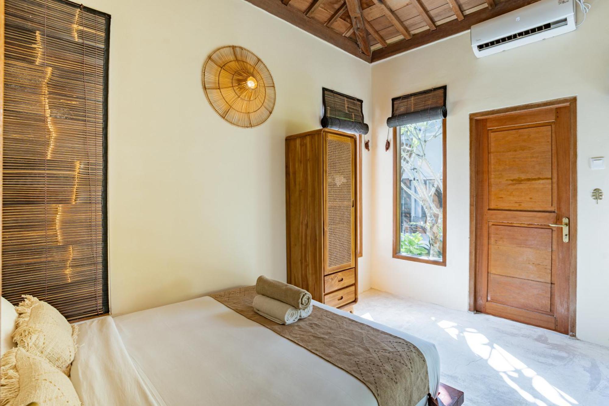 Sunset House Ceningan, 10 Person Beachview Private Villa Lembongan Exterior photo