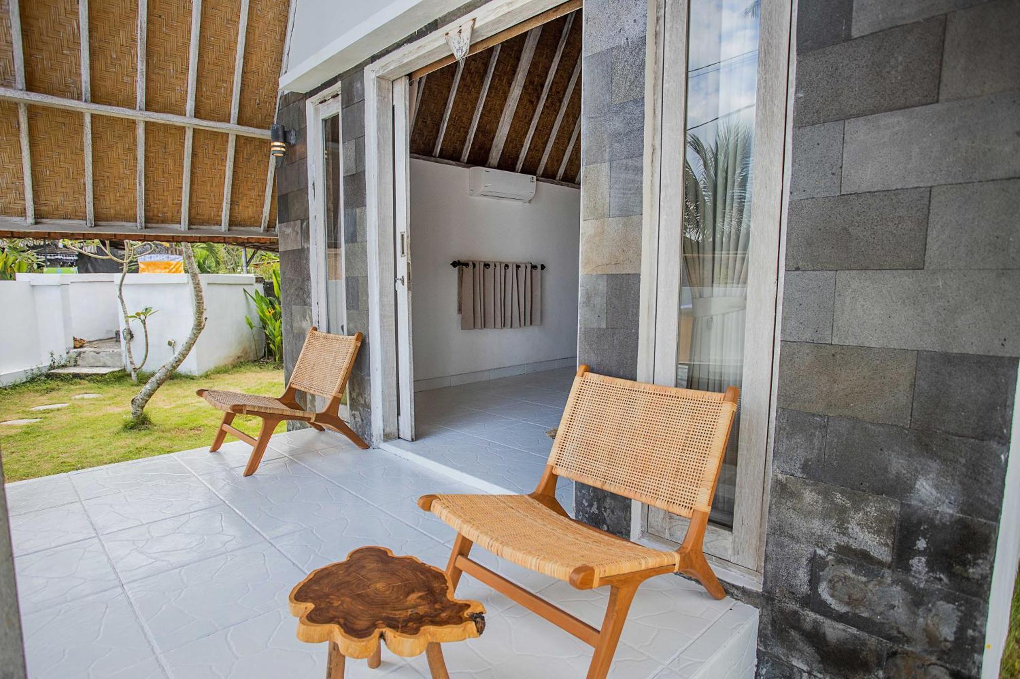 Sunset House Ceningan, 10 Person Beachview Private Villa Lembongan Exterior photo